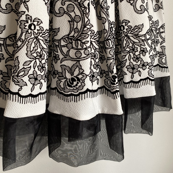 Iris & Ivy size 7 girls black and white formal dress. - Picture 4 of 15